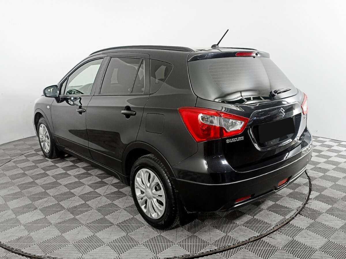 Б/У Сузуки С-Икс4 2016 года. Фото: #6