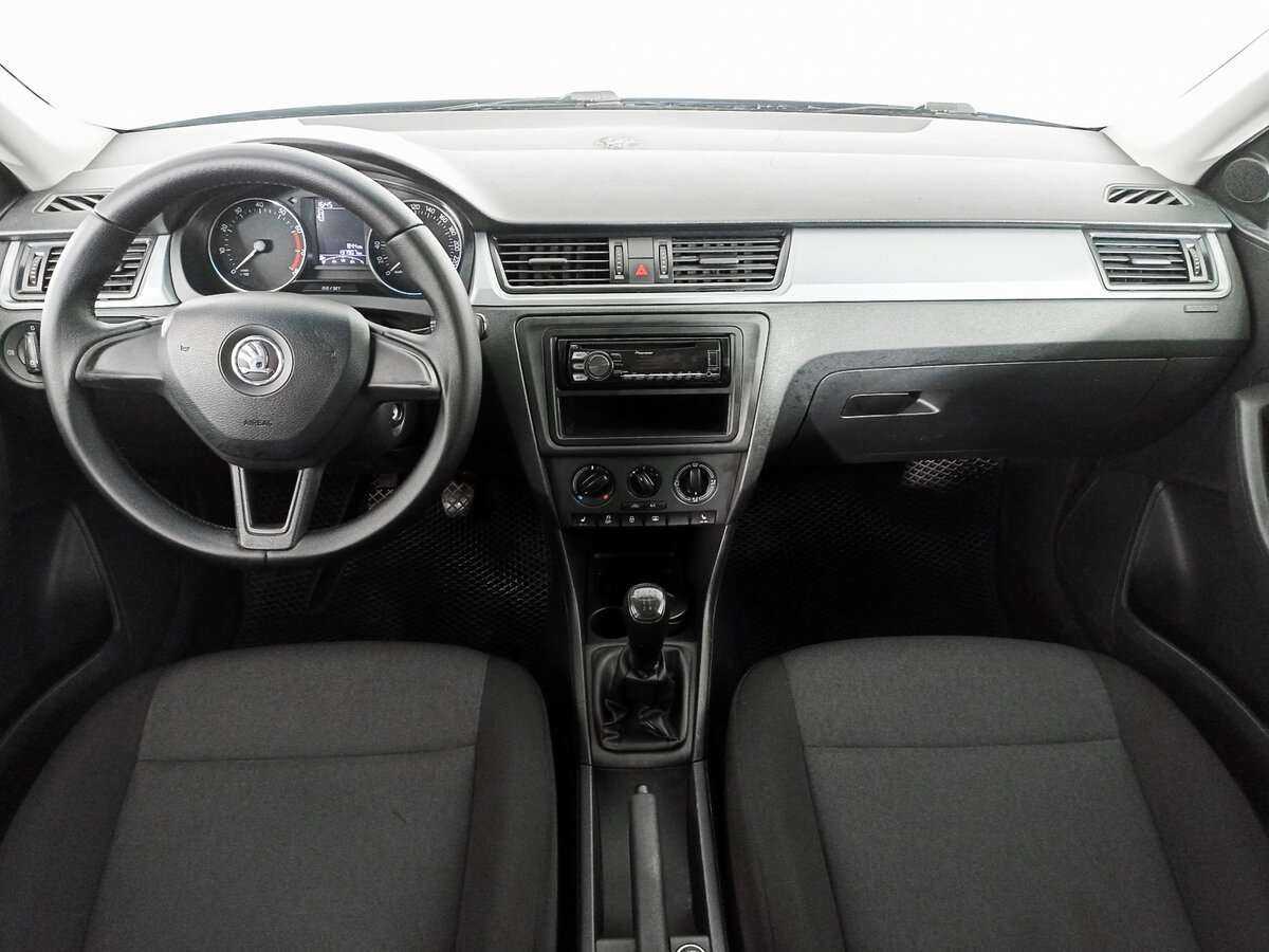 Б/У Шкода Рапид 2016 года. Фото: #10