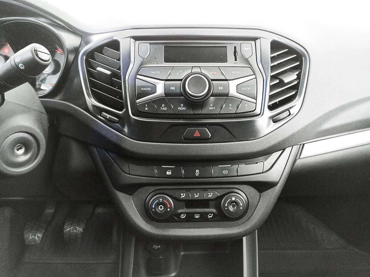 Б/У Лада (ВАЗ) Веста 2020 года. Фото: #12