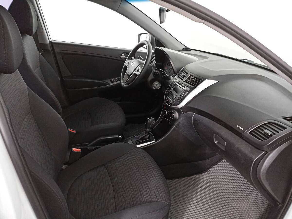 Б/У Хендай Солярис 2015 года. Фото: #8