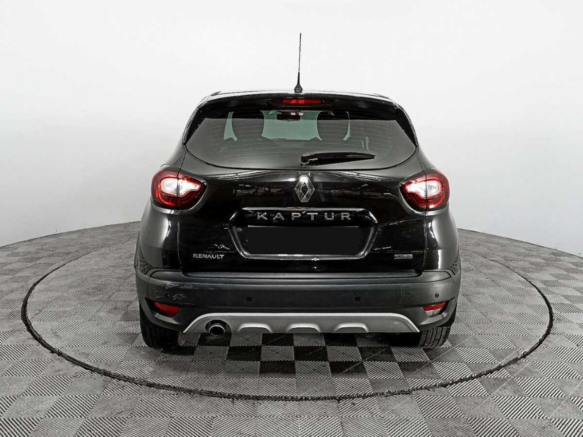 Б/У Рено Каптюр 2016 года. Фото: #4