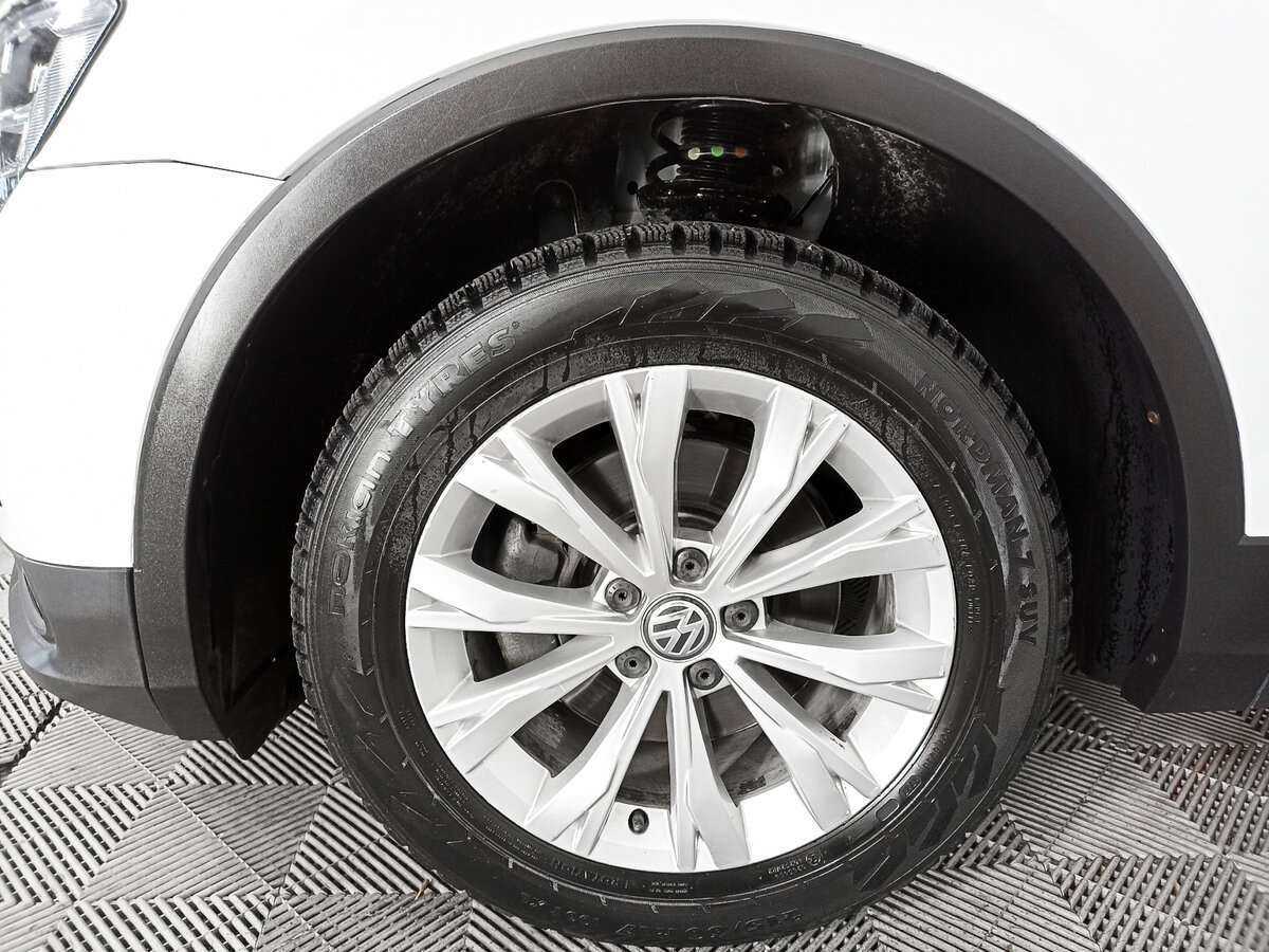 Volkswagen Tiguan 2017 года с пробегом. Фото: #17
