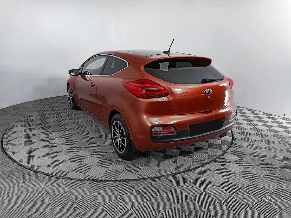 Б/У Киа Сид 2013 года. Фото: #6