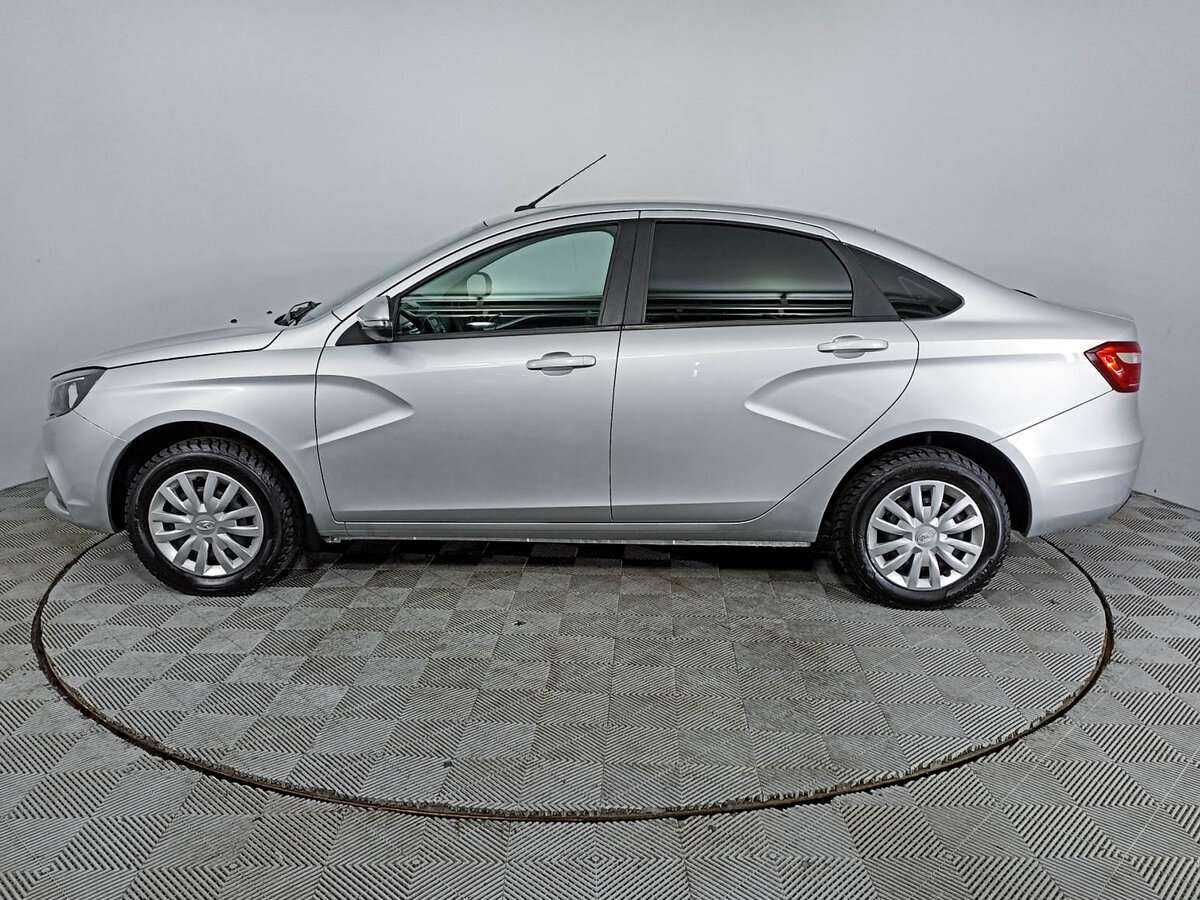 Б/У Лада (ВАЗ) Веста 2017 года. Фото: #7