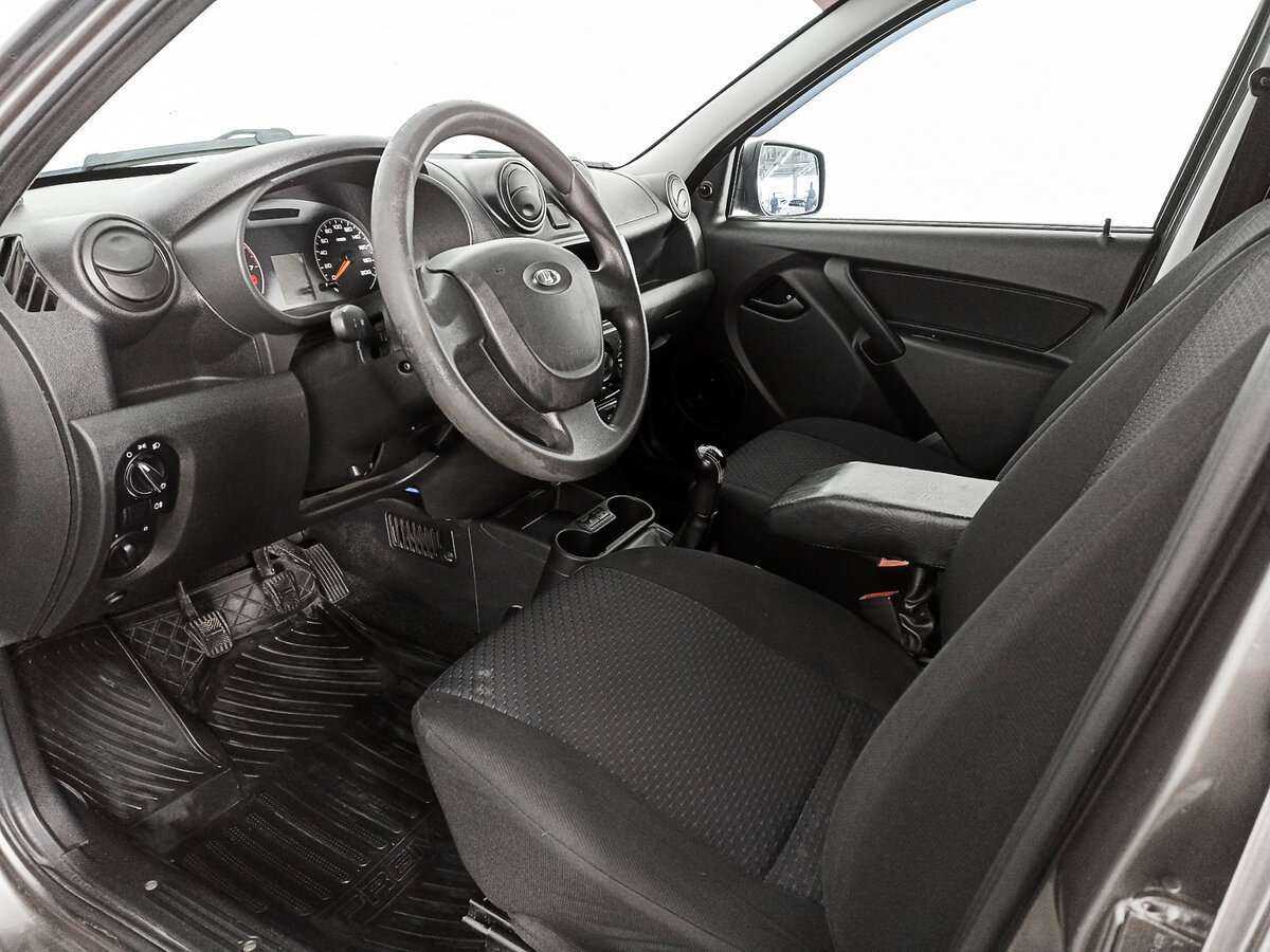 Б/У Лада (ВАЗ) Гранта 2014 года. Фото: #11