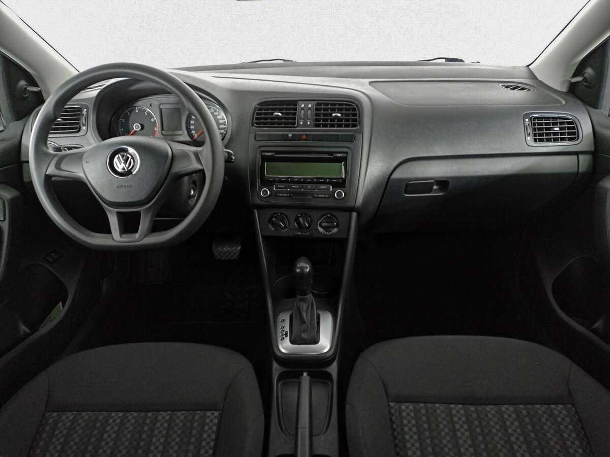 Б/У Фольксваген Поло 2017 года. Фото: #11