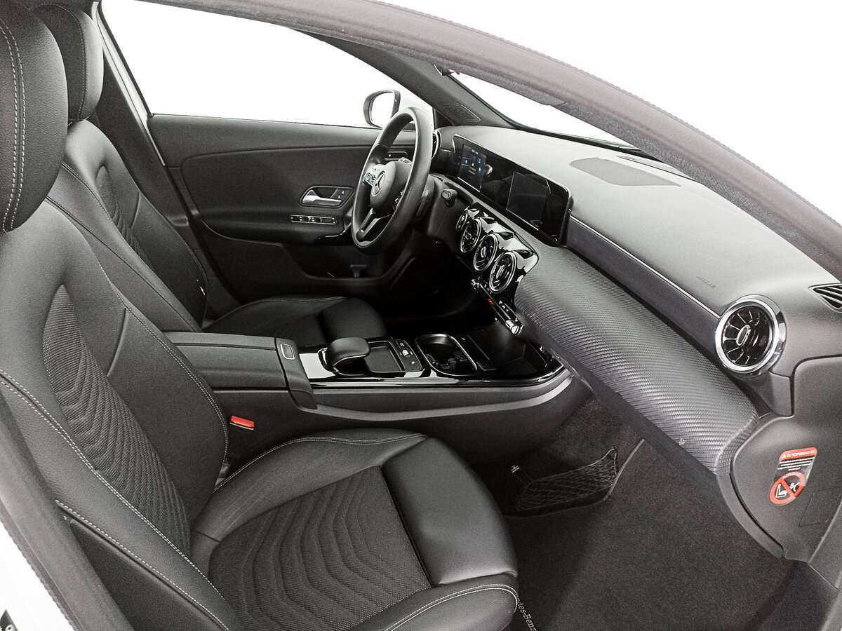 Mercedes-Benz A-Класс 2018 года с пробегом. Фото: #8