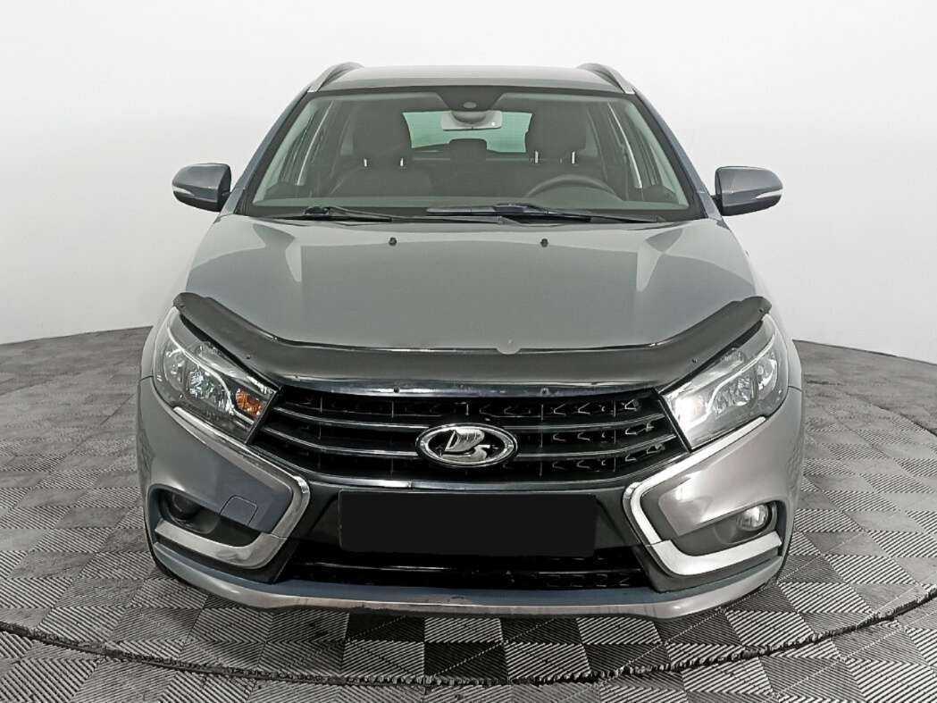 Б/У Лада (ВАЗ) Веста 2017 года. Фото: #1