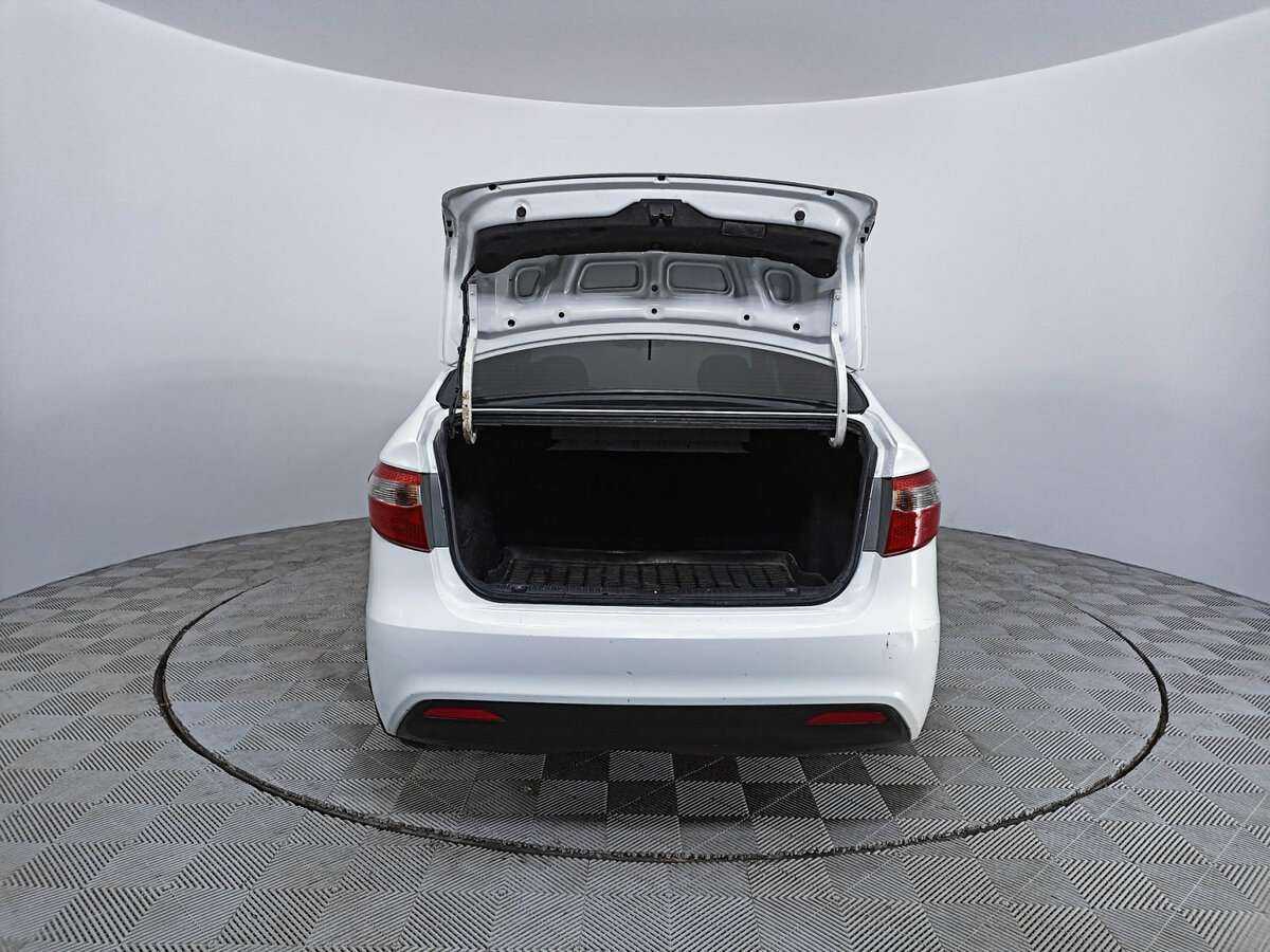 Б/У Киа Рио 2014 года. Фото: #9