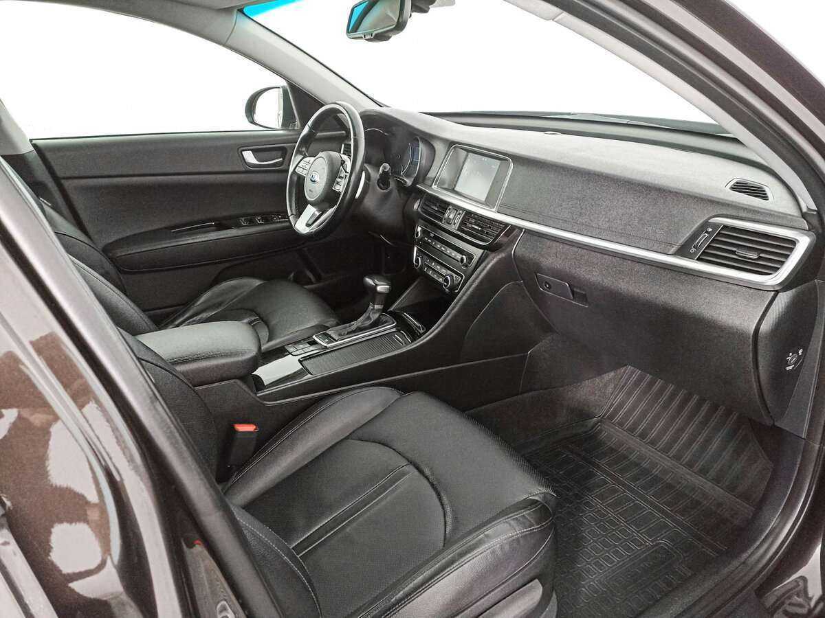 Б/У Киа Оптима 2018 года. Фото: #8