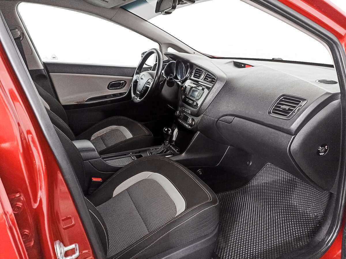 Б/У Киа Сид 2014 года. Фото: #8