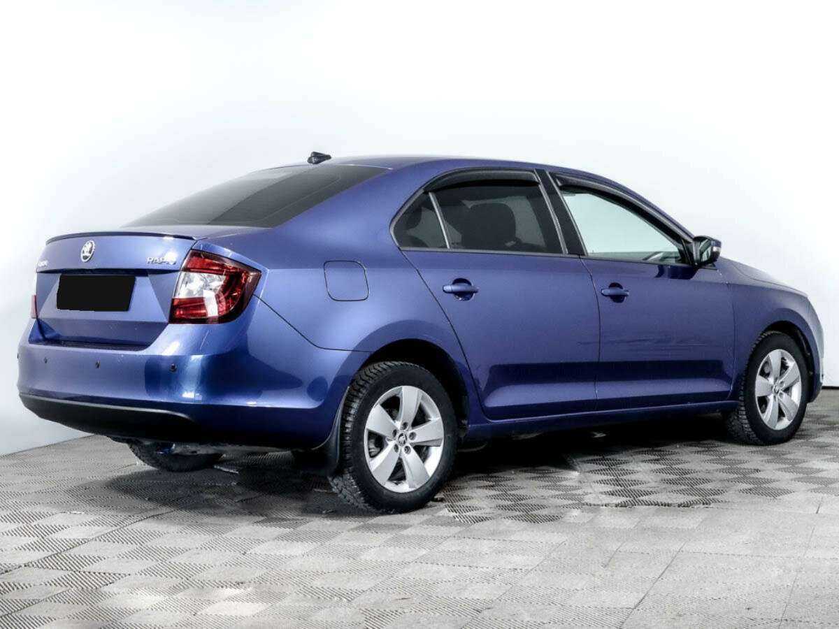 Б/У Шкода Рапид 2017 года. Фото: #3