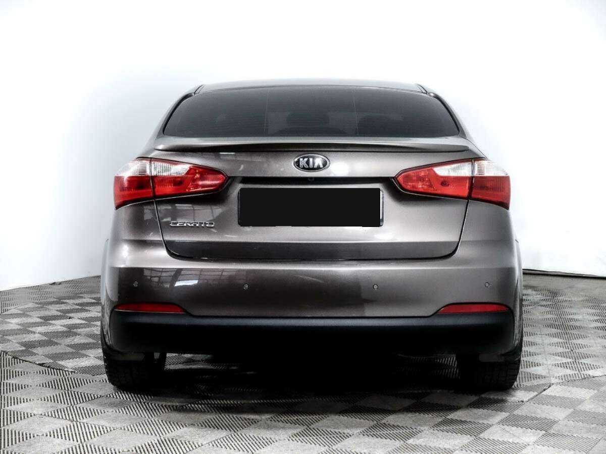 Б/У Киа Церато 2015 года. Фото: #4