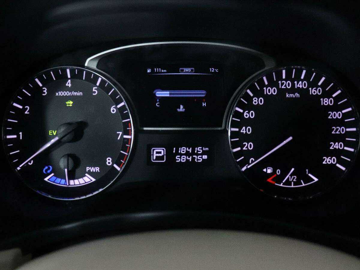 Б/У Ниссан Патфайндер 2014 года. Фото: #9