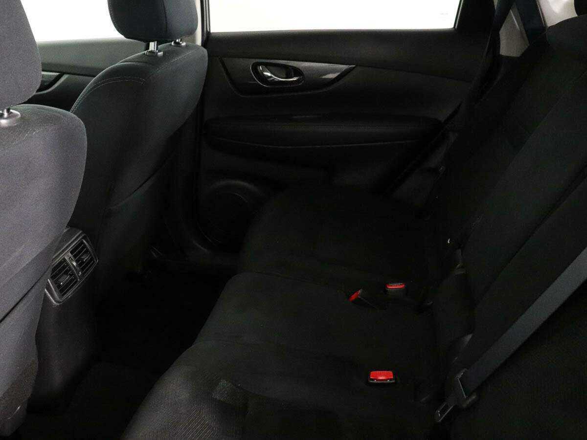 Б/У Ниссан Икс-Трейл 2017 года. Фото: #8