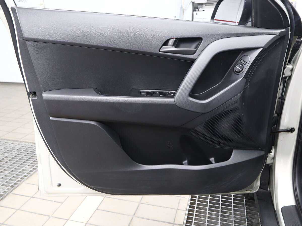 Б/У Хендай Крета 2018 года. Фото: #4