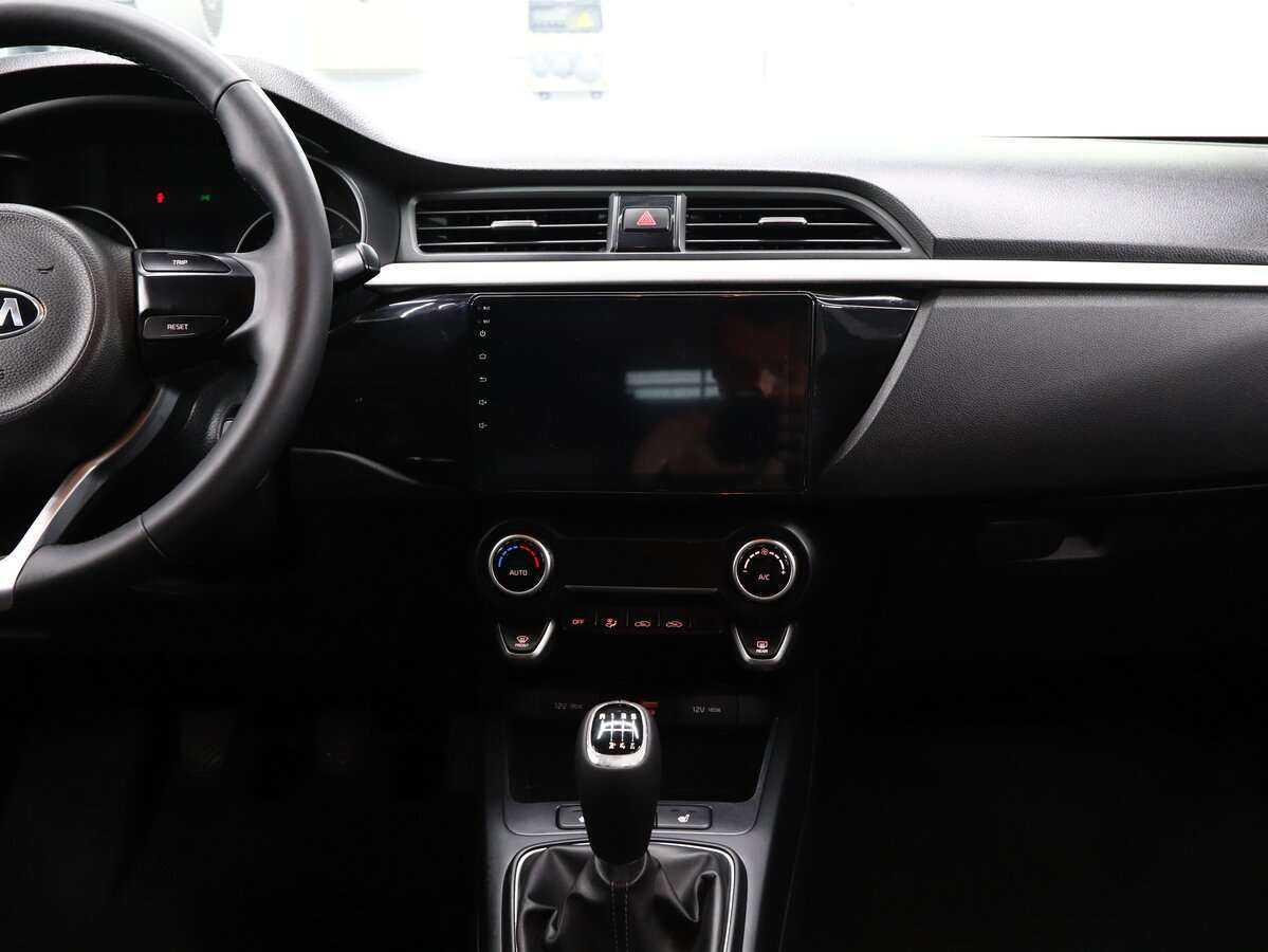 Б/У Киа Рио 2019 года. Фото: #19