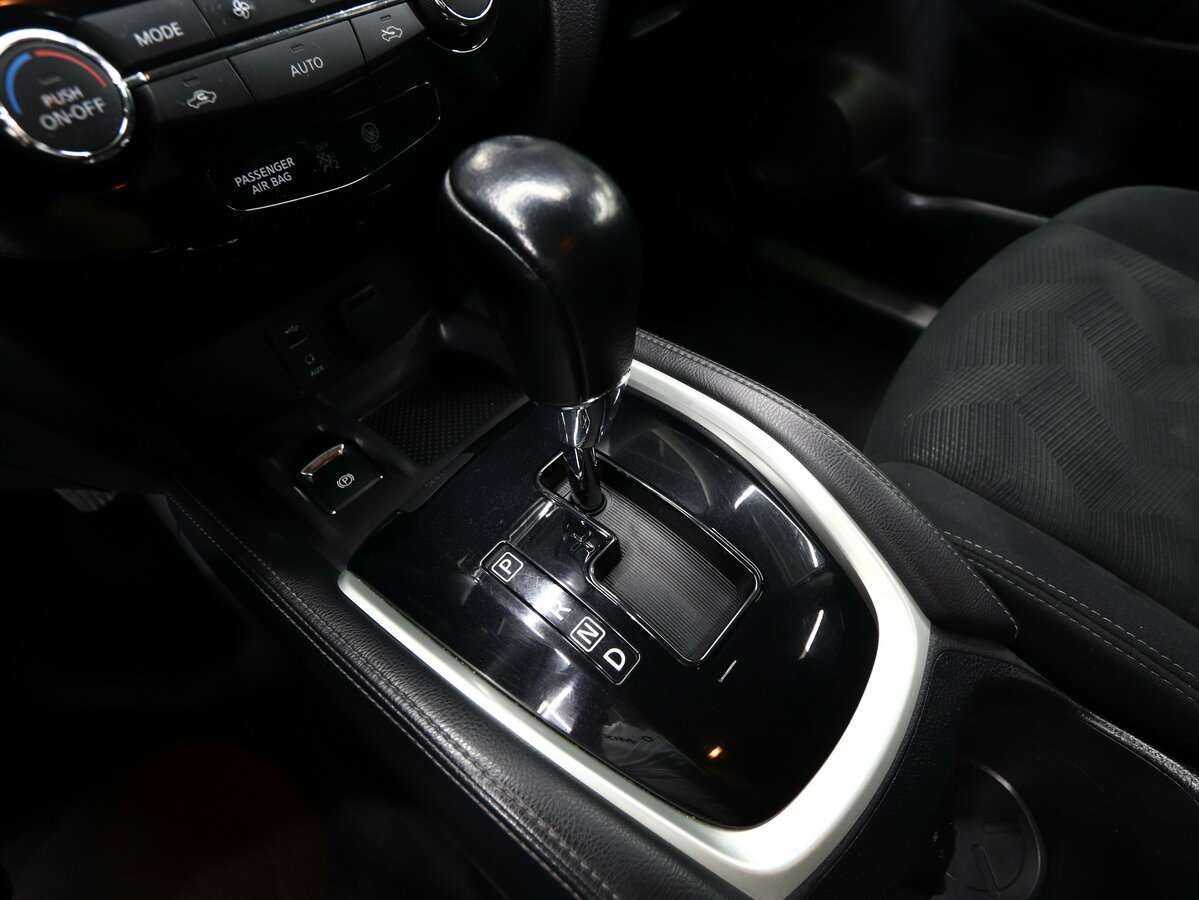 Б/У Ниссан Икс-Трейл 2017 года. Фото: #19