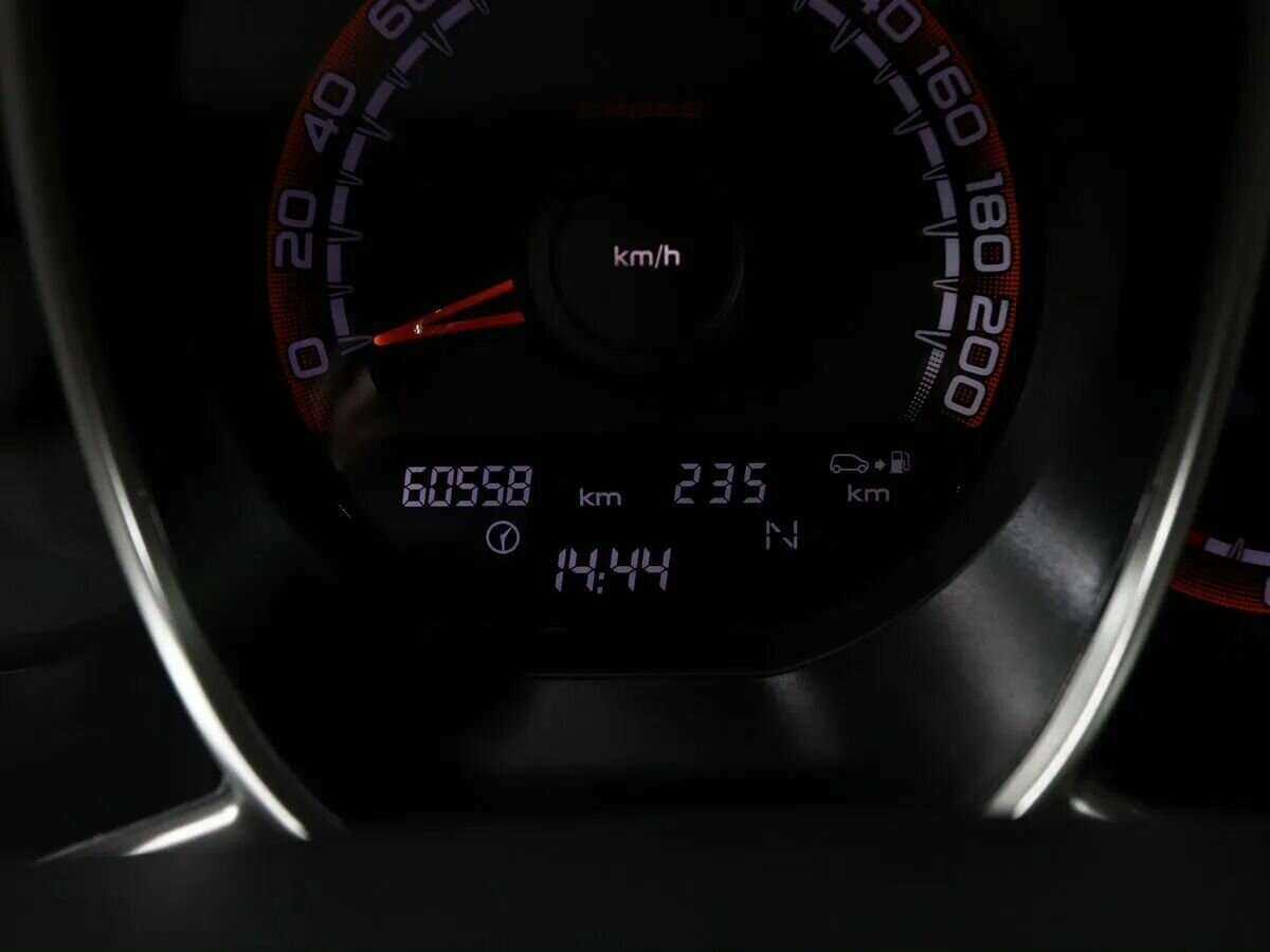 Б/У Лада (ВАЗ) Веста 2018 года. Фото: #14