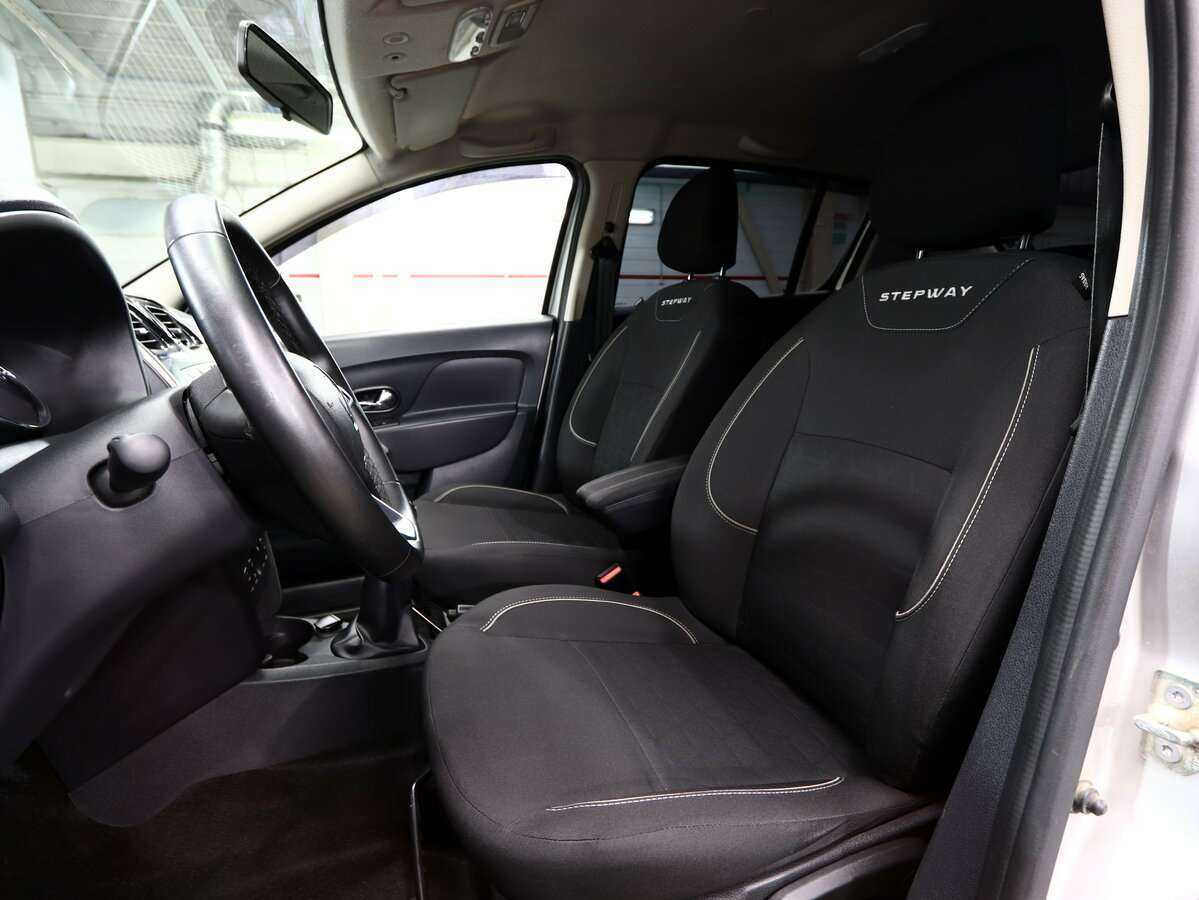 Б/У Рено Сандеро 2020 года. Фото: #7