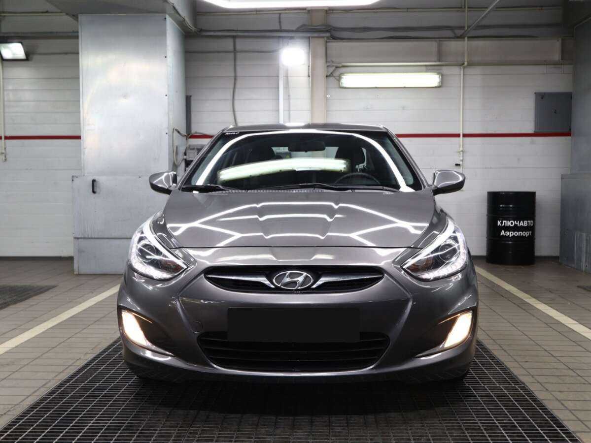 Б/У Хендай Солярис 2014 года. Фото: #2