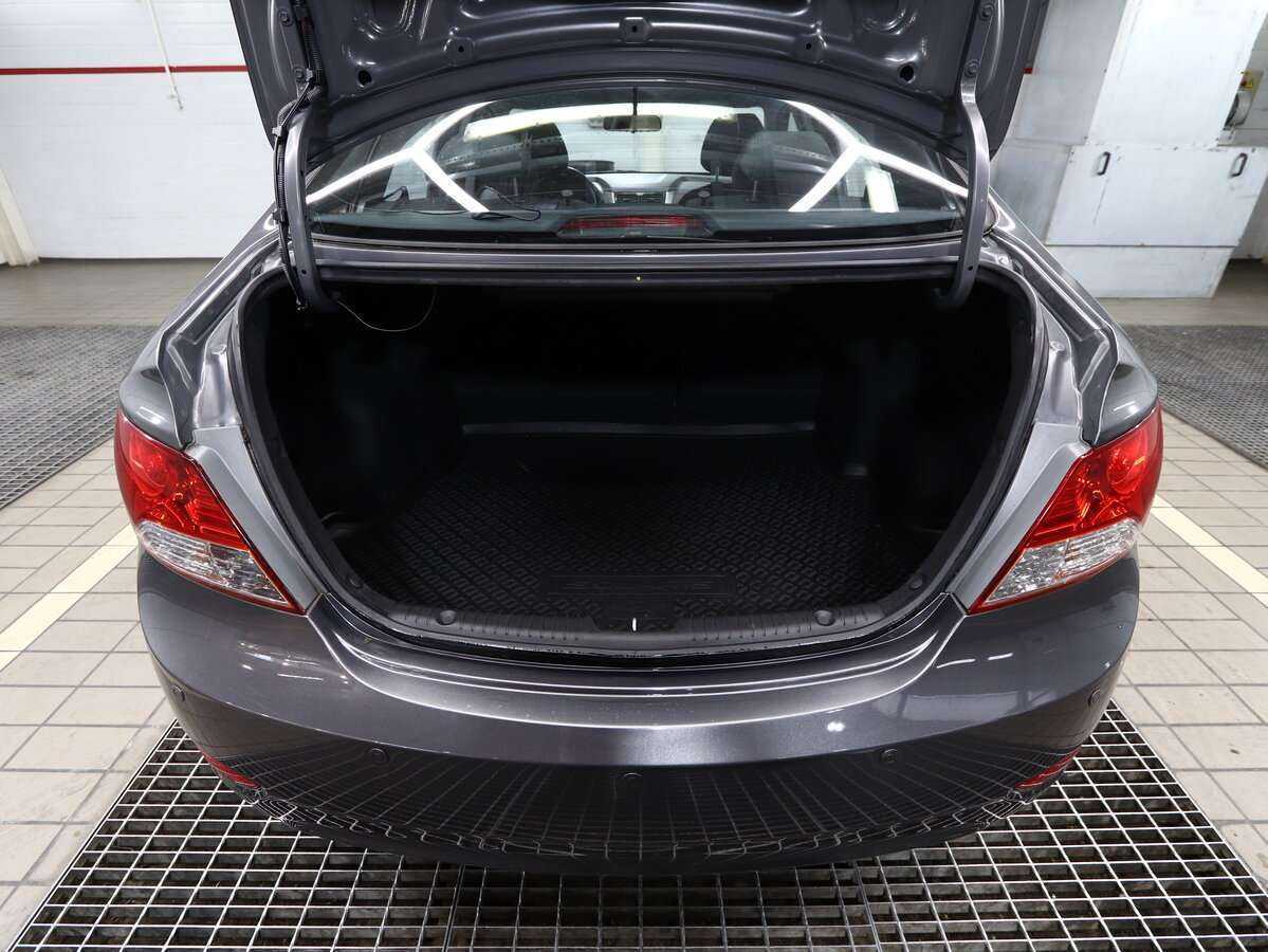 Б/У Хендай Солярис 2014 года. Фото: #4