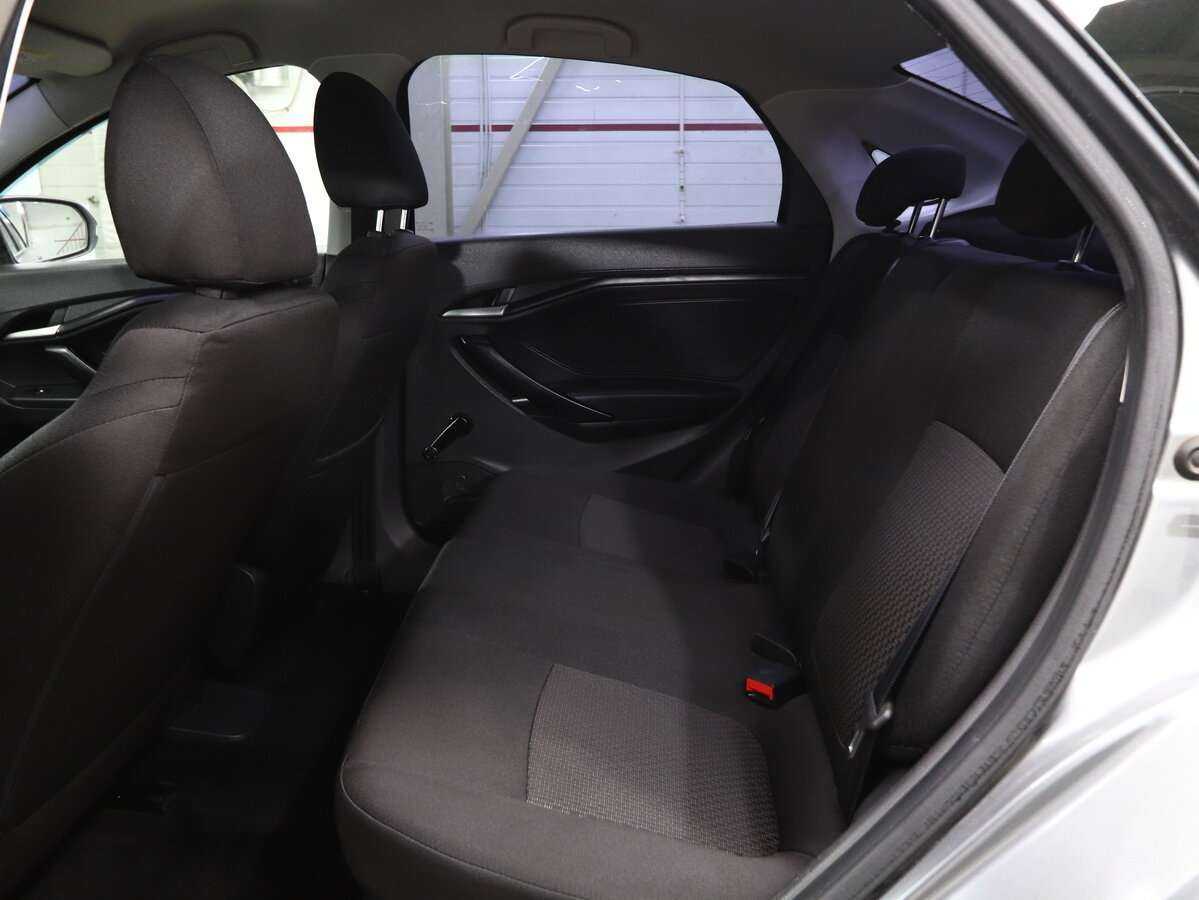 Б/У Лада (ВАЗ) Веста 2018 года. Фото: #15