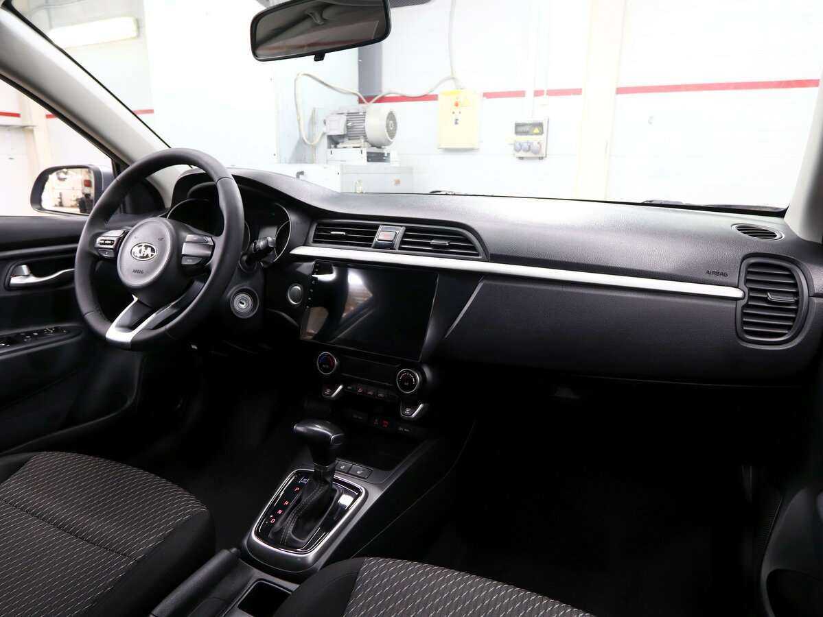 Б/У Киа Рио 2018 года. Фото: #9