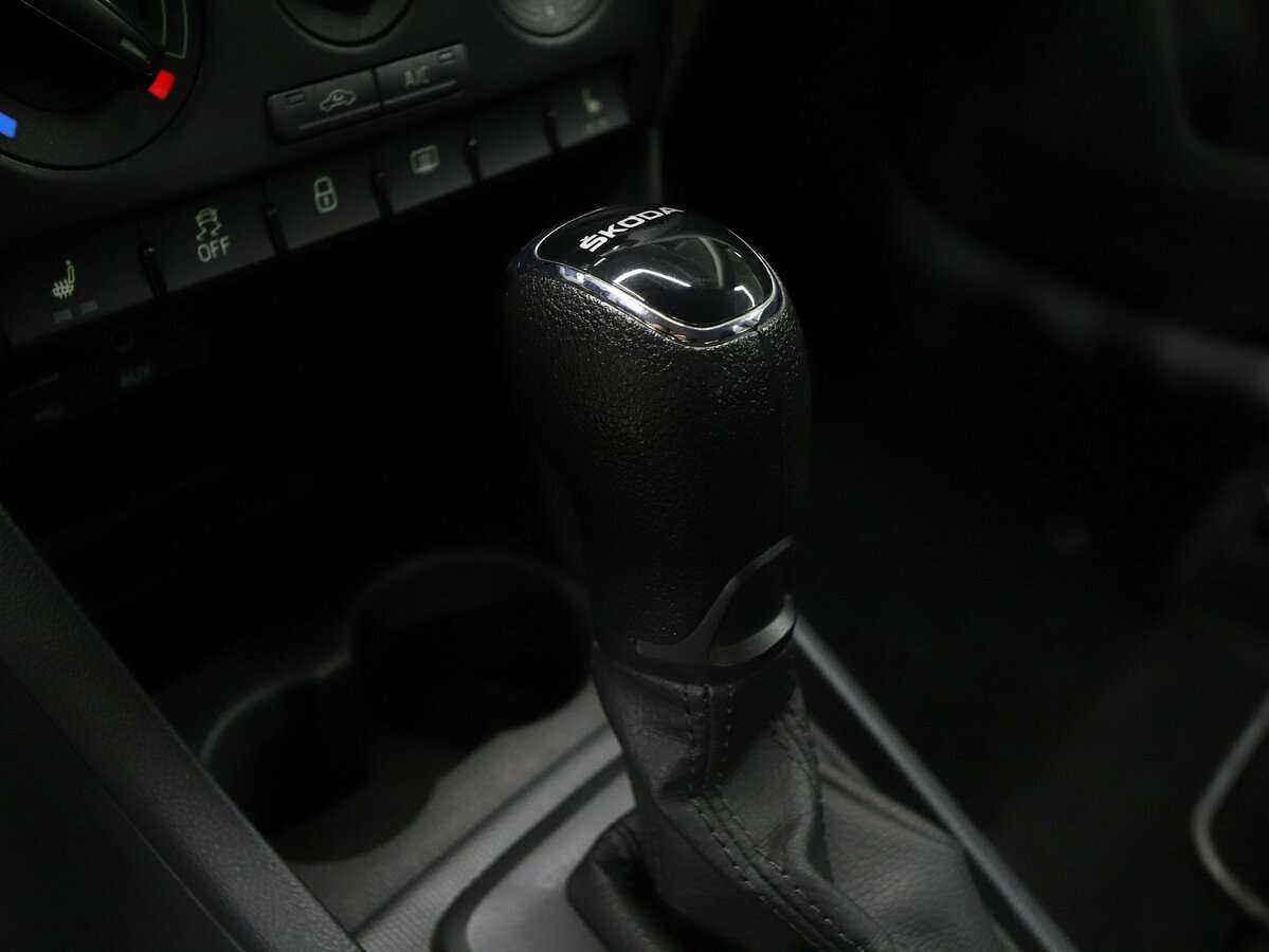 Б/У Шкода Рапид 2018 года. Фото: #12