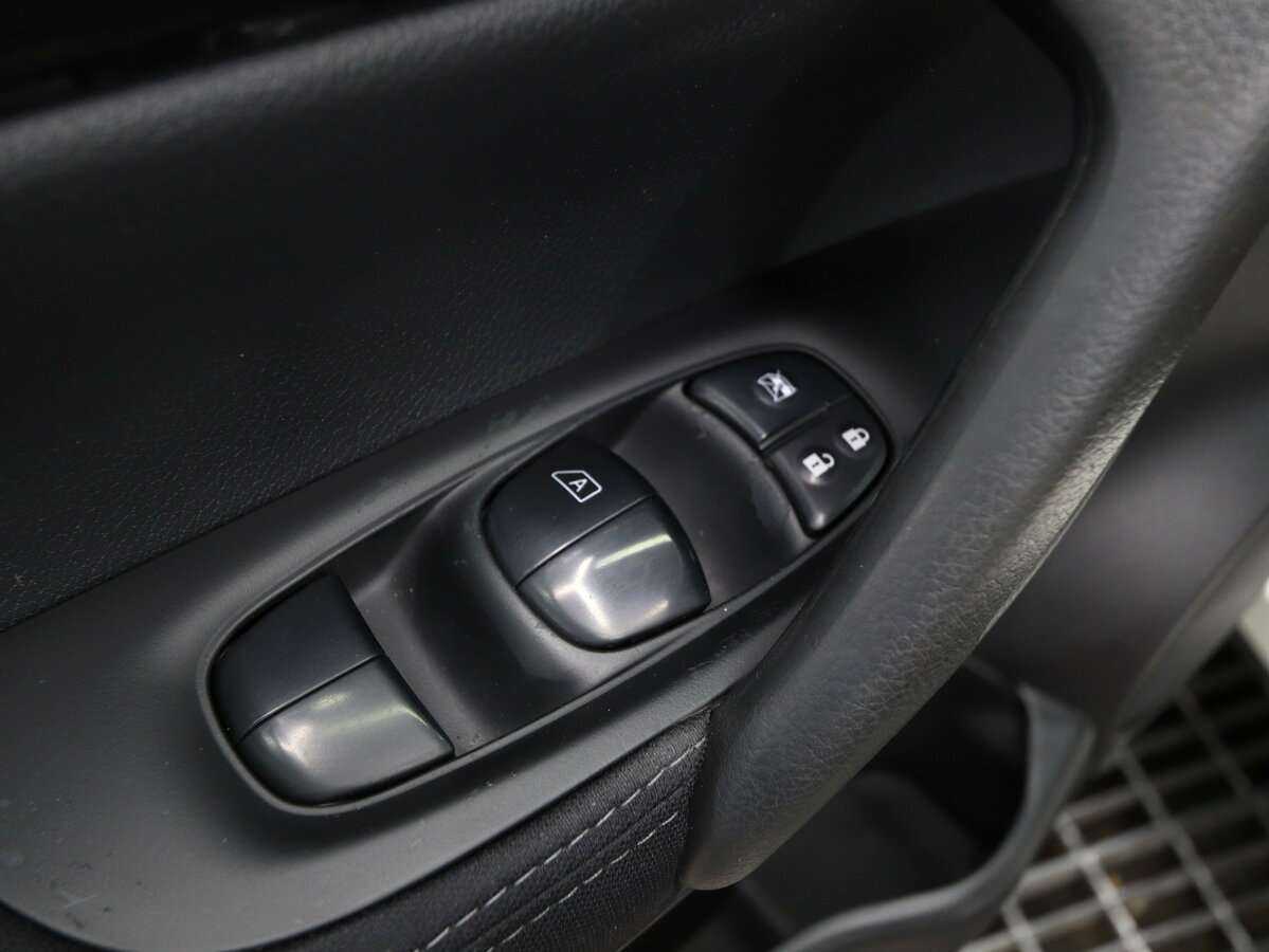 Б/У Ниссан Кашкай 2017 года. Фото: #18