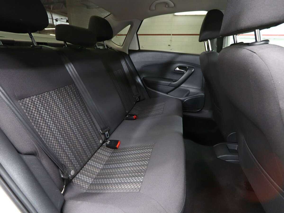 Б/У Фольксваген Поло 2017 года. Фото: #19