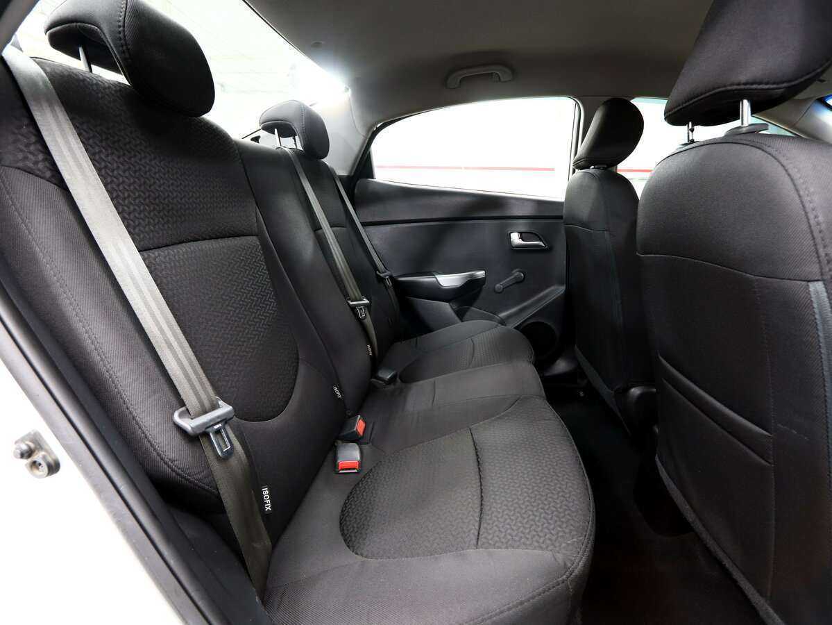 Б/У Киа Рио 2016 года. Фото: #17