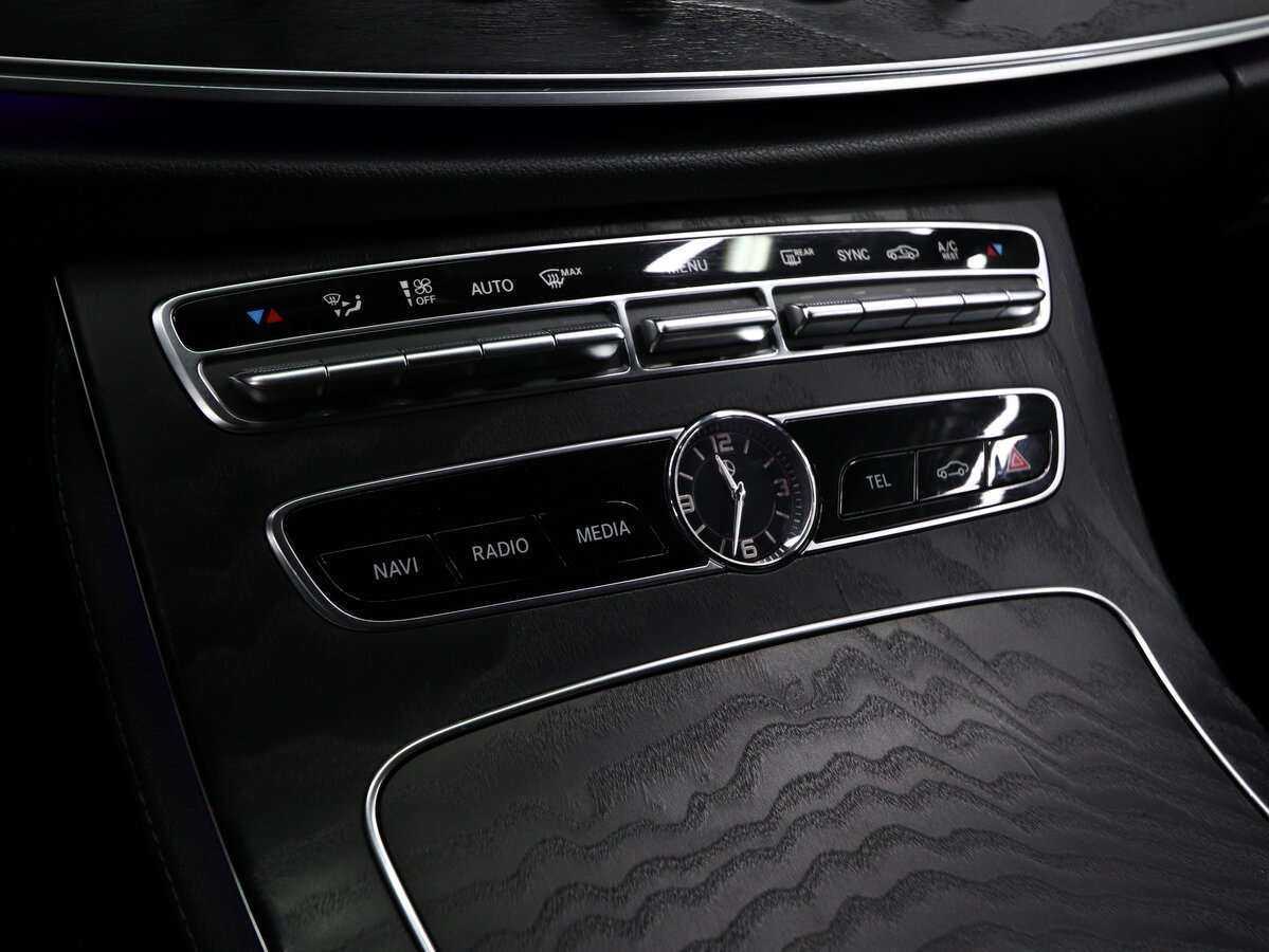 Mercedes-Benz E-Класс 2018 года с пробегом. Фото: #14