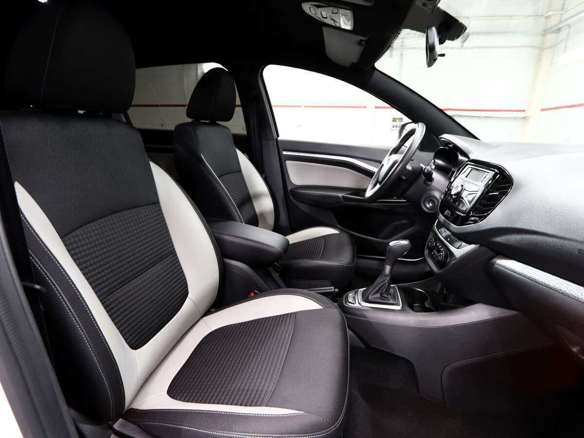 Б/У Лада (ВАЗ) Веста 2021 года. Фото: #12