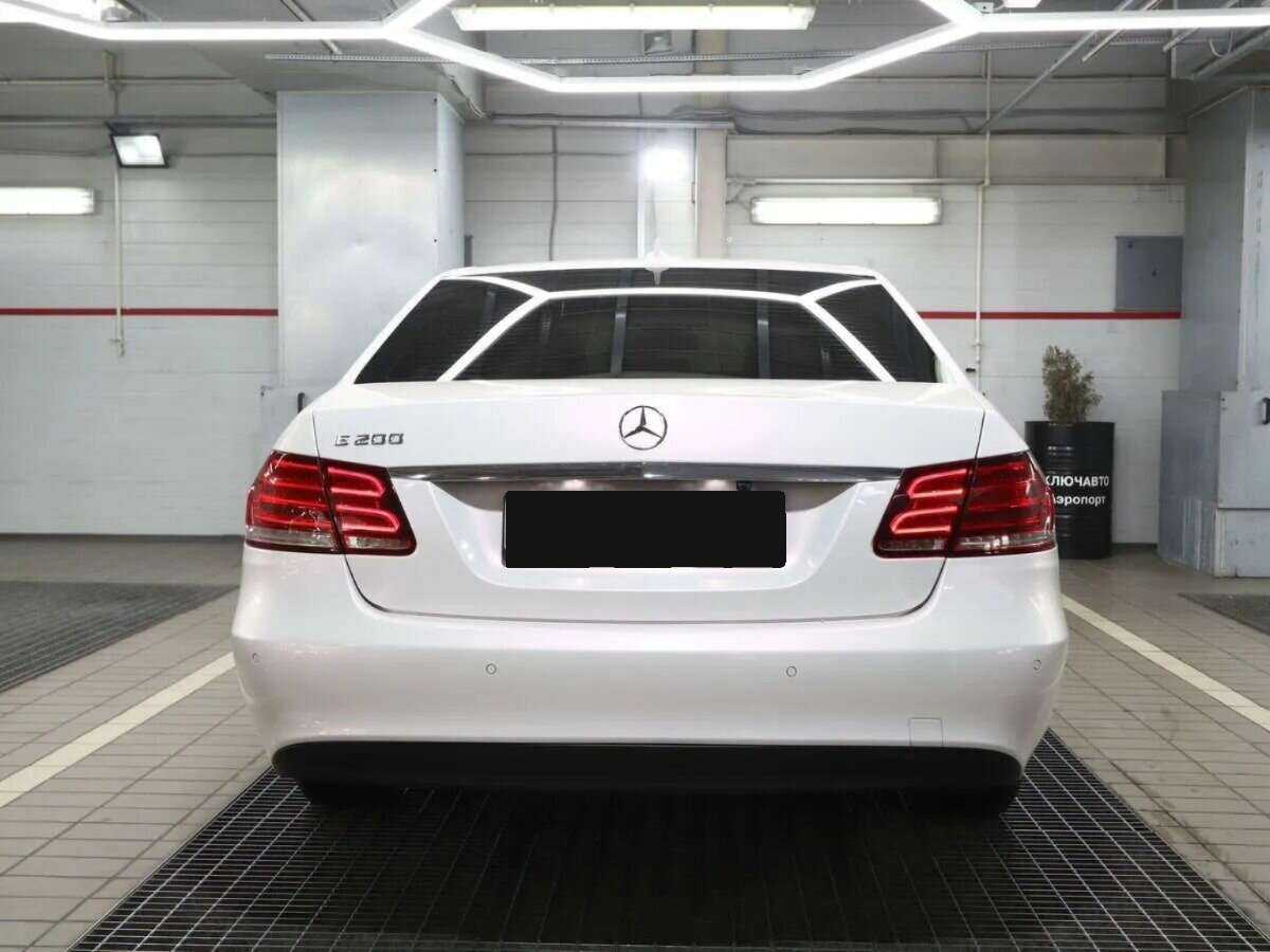 Mercedes-Benz E-Класс 2014 года с пробегом. Фото: #3