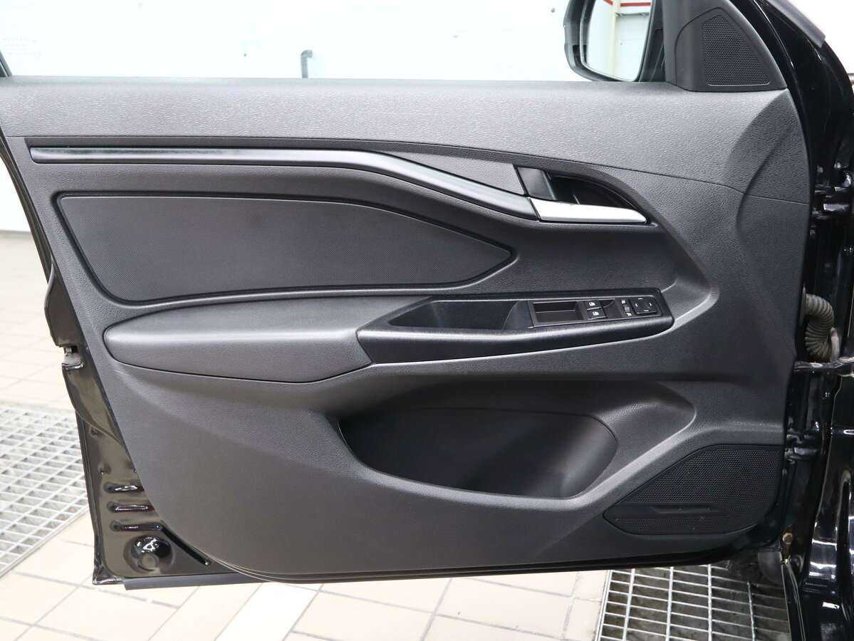 Б/У Лада (ВАЗ) Веста 2020 года. Фото: #13