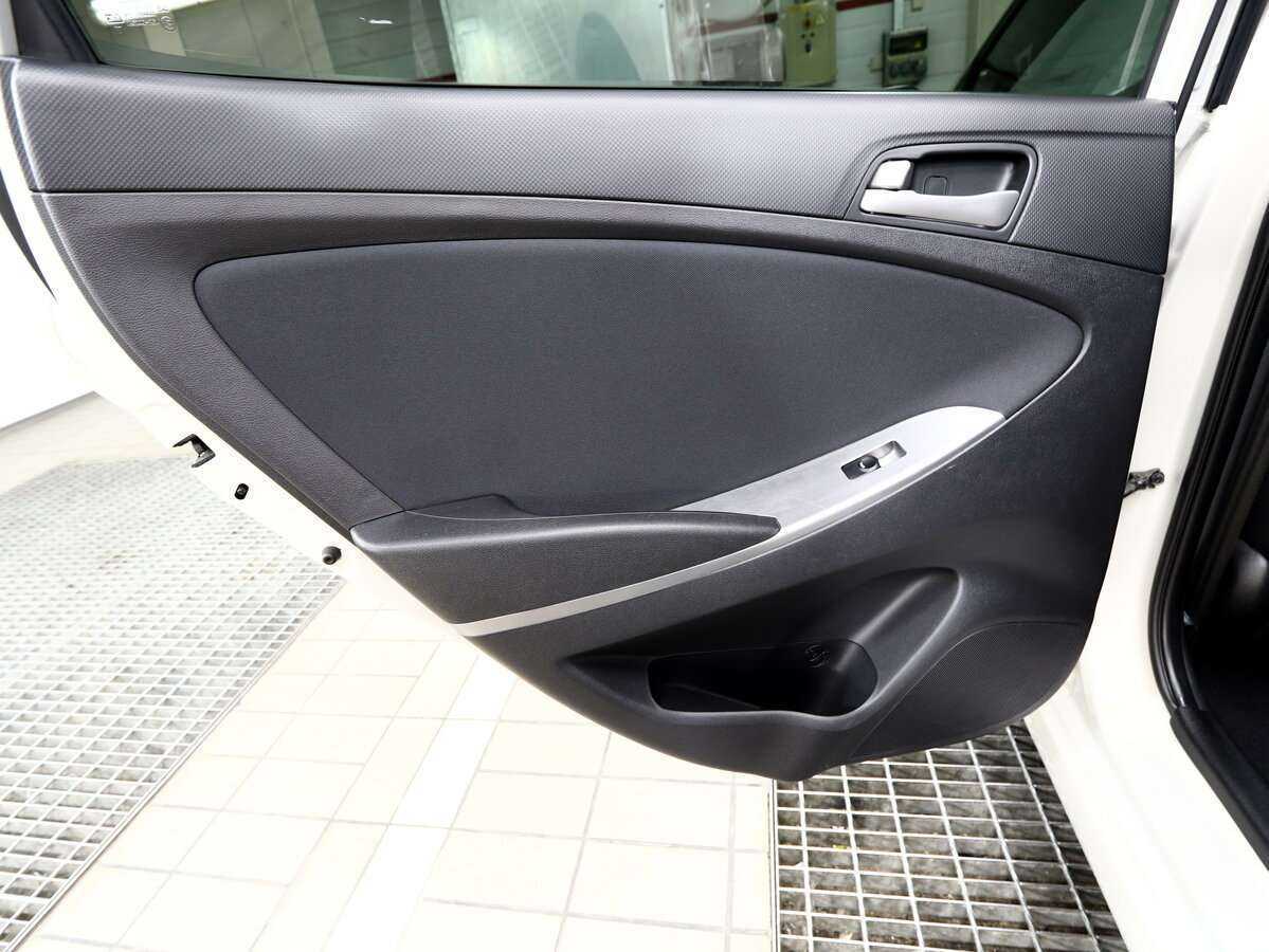 Б/У Хендай Солярис 2015 года. Фото: #13