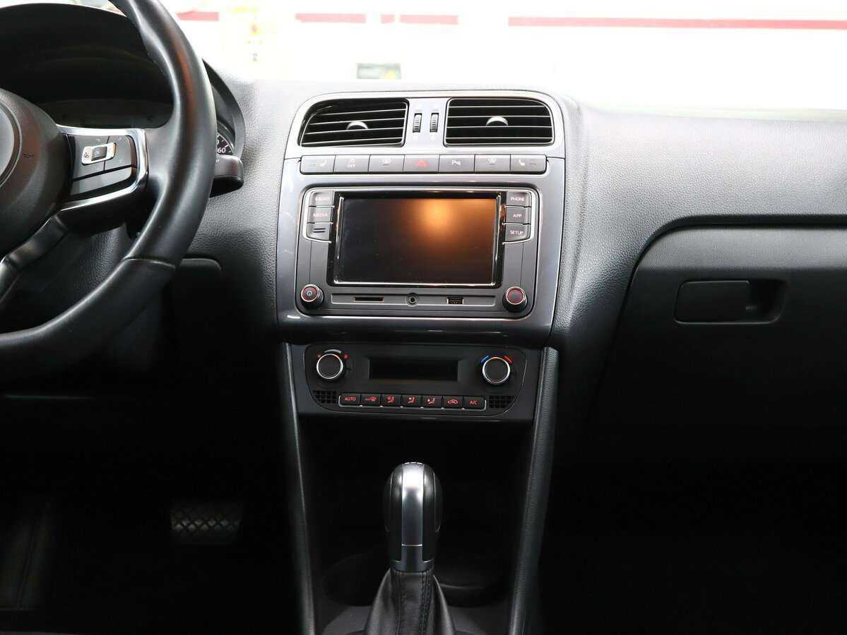 Б/У Фольксваген Поло 2019 года. Фото: #15