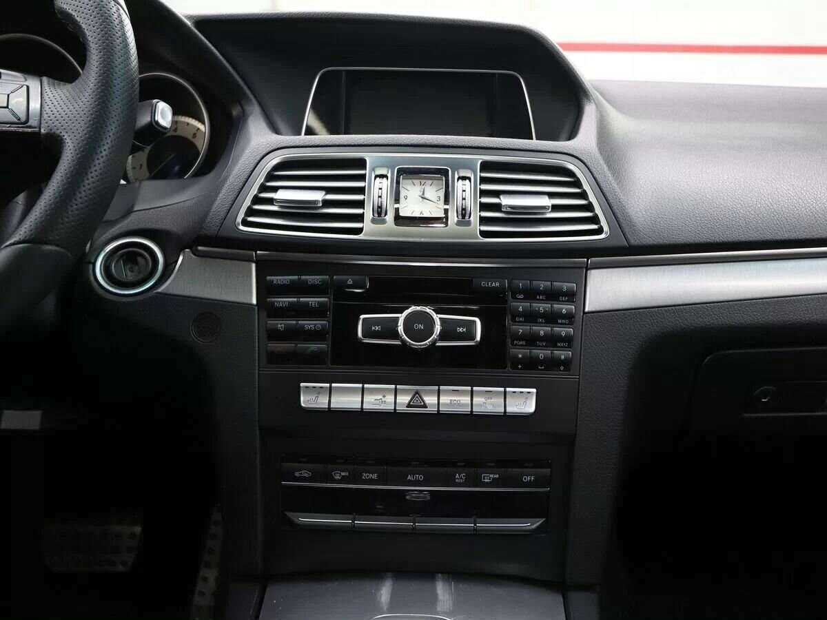 Mercedes-Benz E-Класс 2013 года с пробегом. Фото: #17