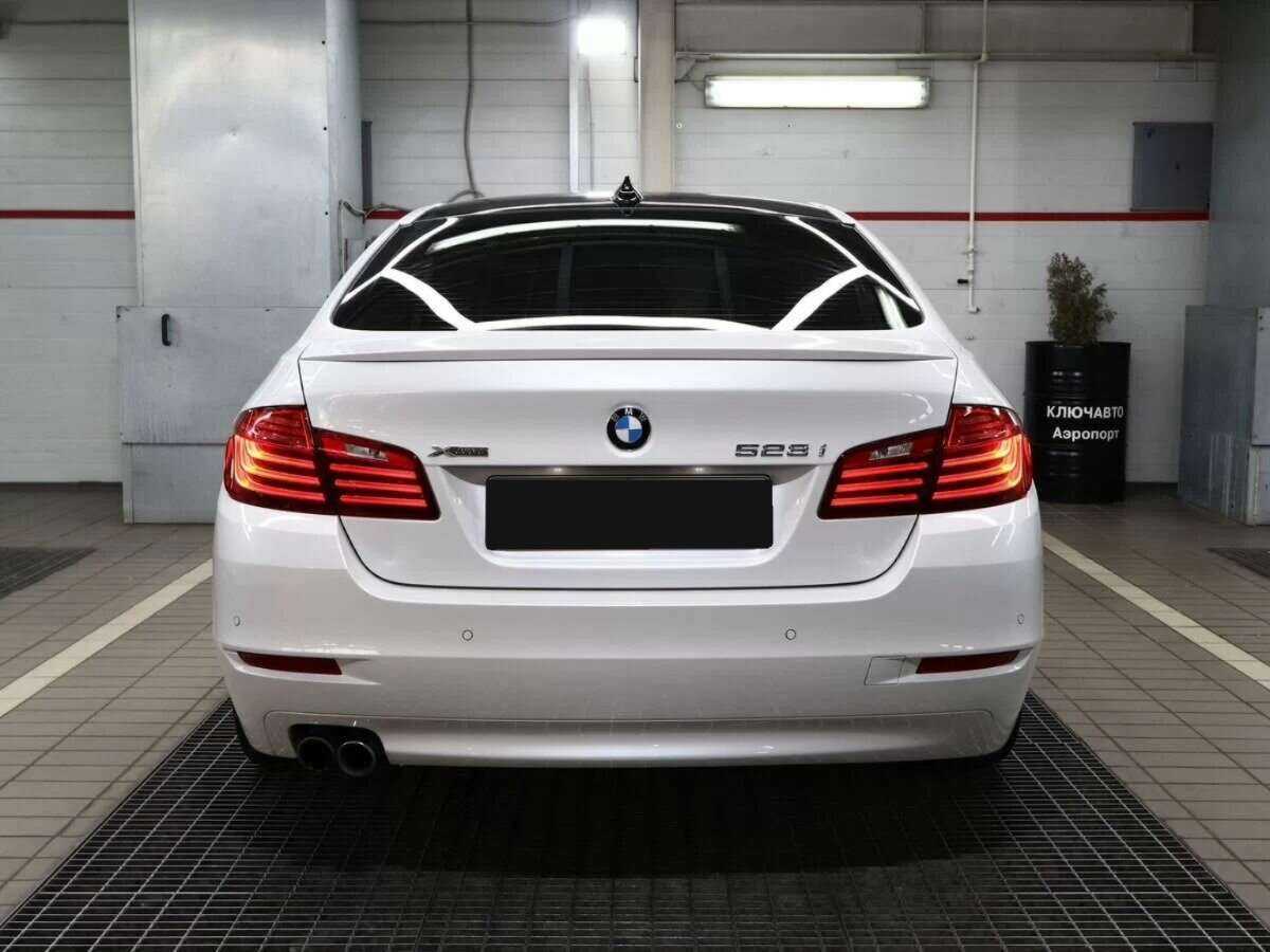 BMW 5 серии 2016 года с пробегом. Фото: #4