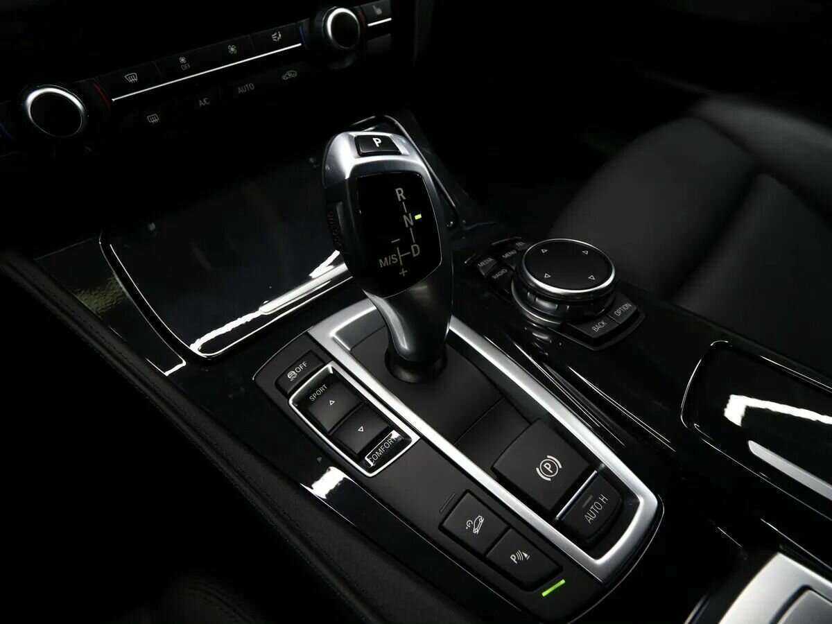 BMW 5 серии 2016 года с пробегом. Фото: #16