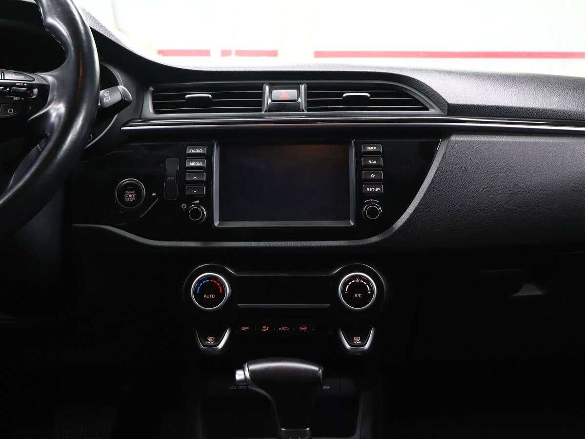 Б/У Киа Рио 2018 года. Фото: #15