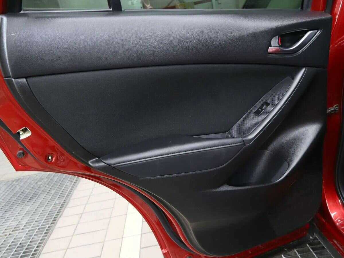 Б/У Мазда Ц-Икс-5 2013 года. Фото: #12