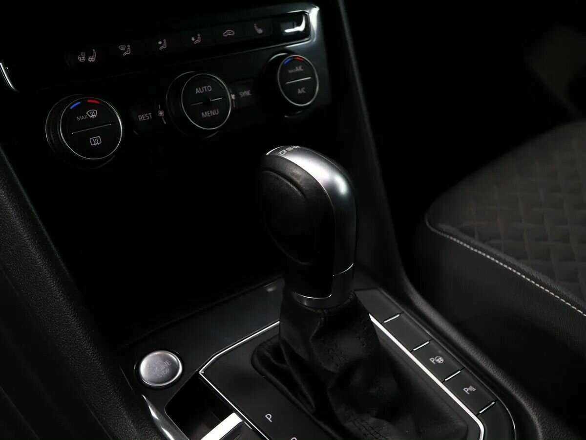 Volkswagen Tiguan 2018 года с пробегом. Фото: #8