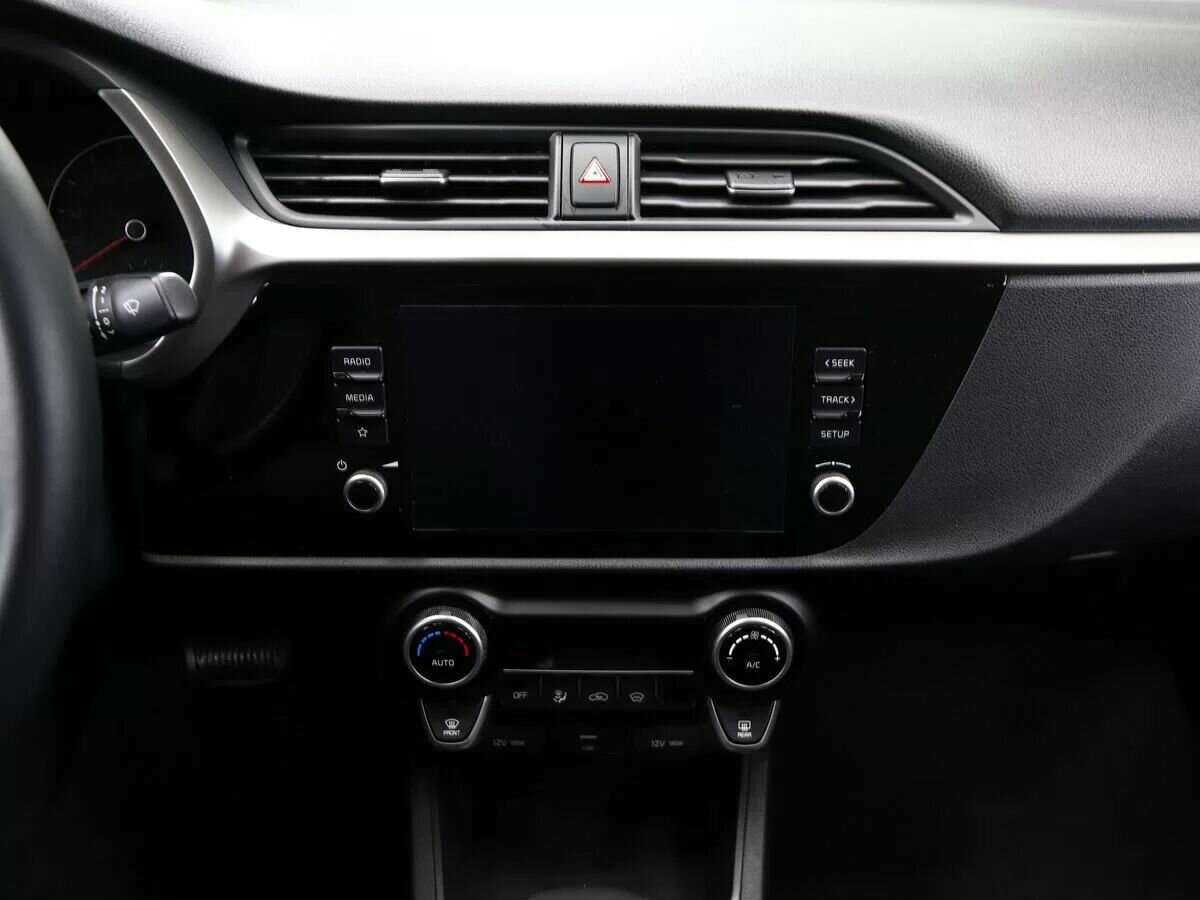 Б/У Киа Рио 2021 года. Фото: #18