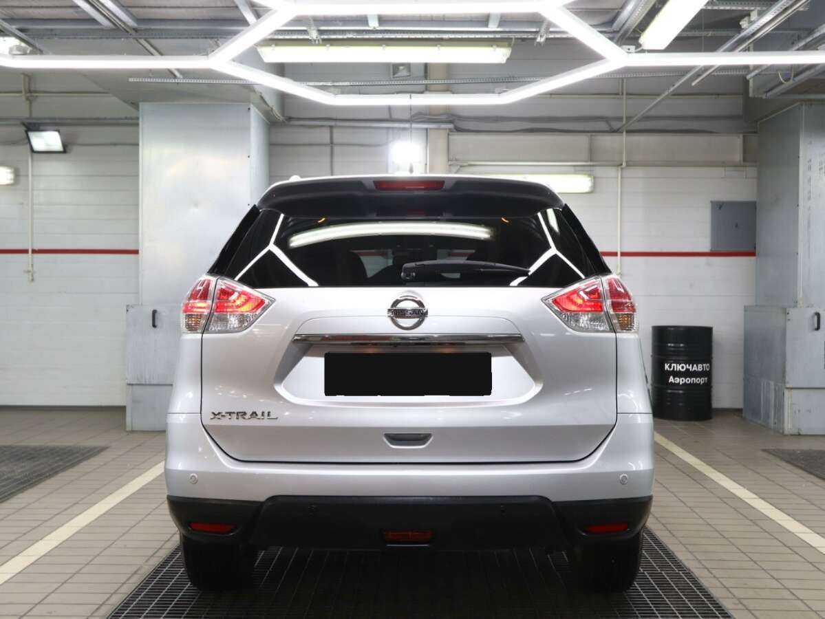 Б/У Ниссан Икс-Трейл 2015 года. Фото: #3
