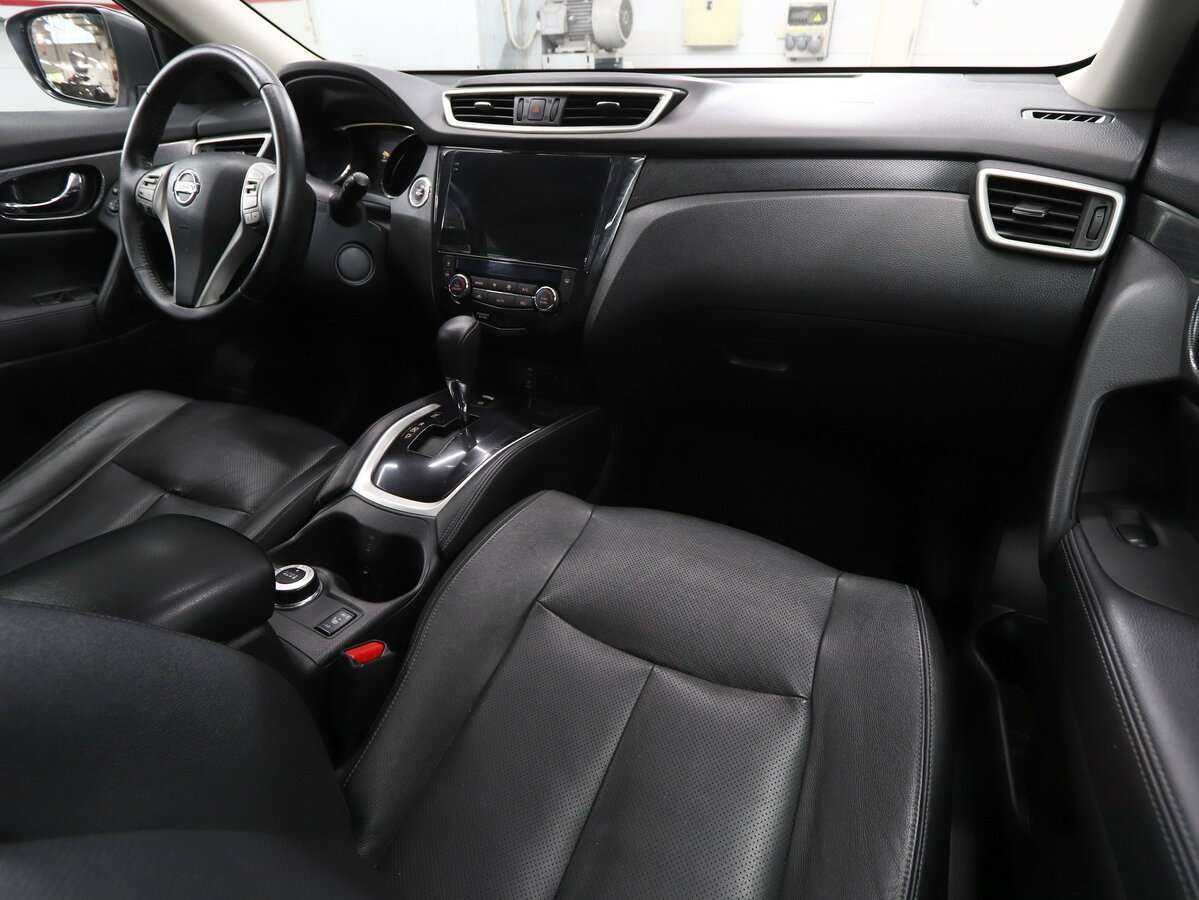 Б/У Ниссан Икс-Трейл 2015 года. Фото: #15