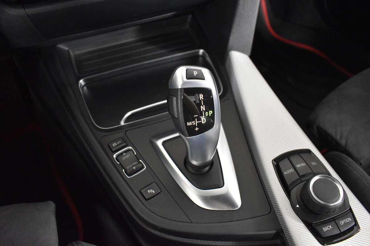 BMW 3 серии 2016 года с пробегом. Фото: #12