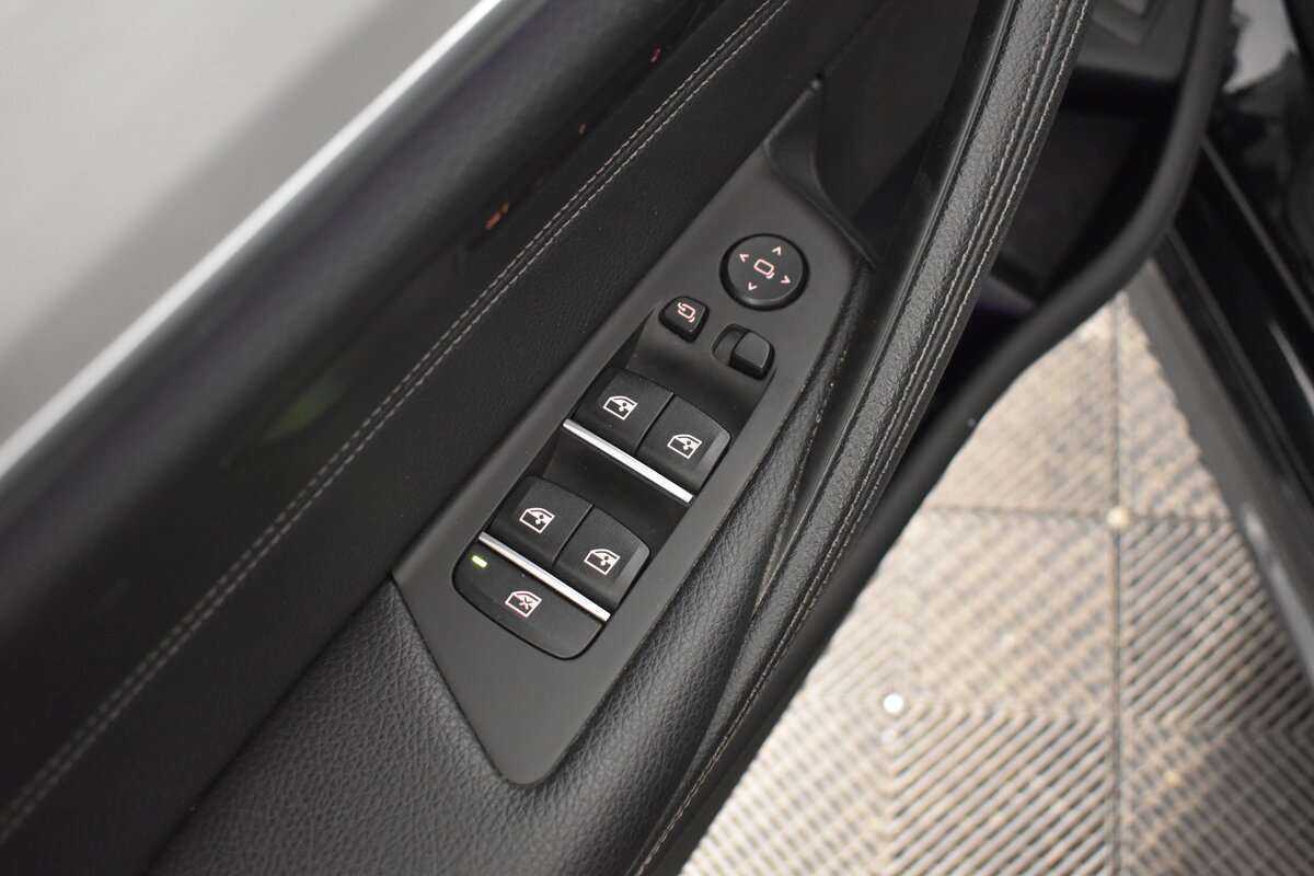 BMW 5 серии 2018 года с пробегом. Фото: #8