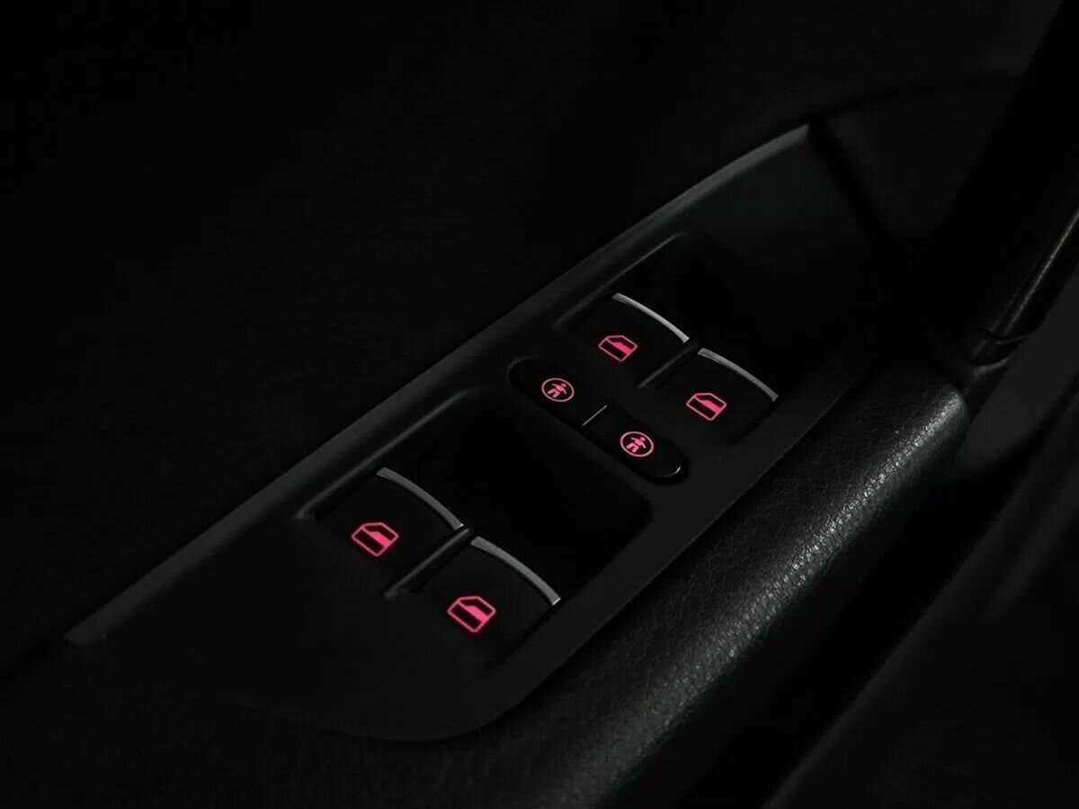 Volkswagen Touareg 2014 года с пробегом. Фото: #24